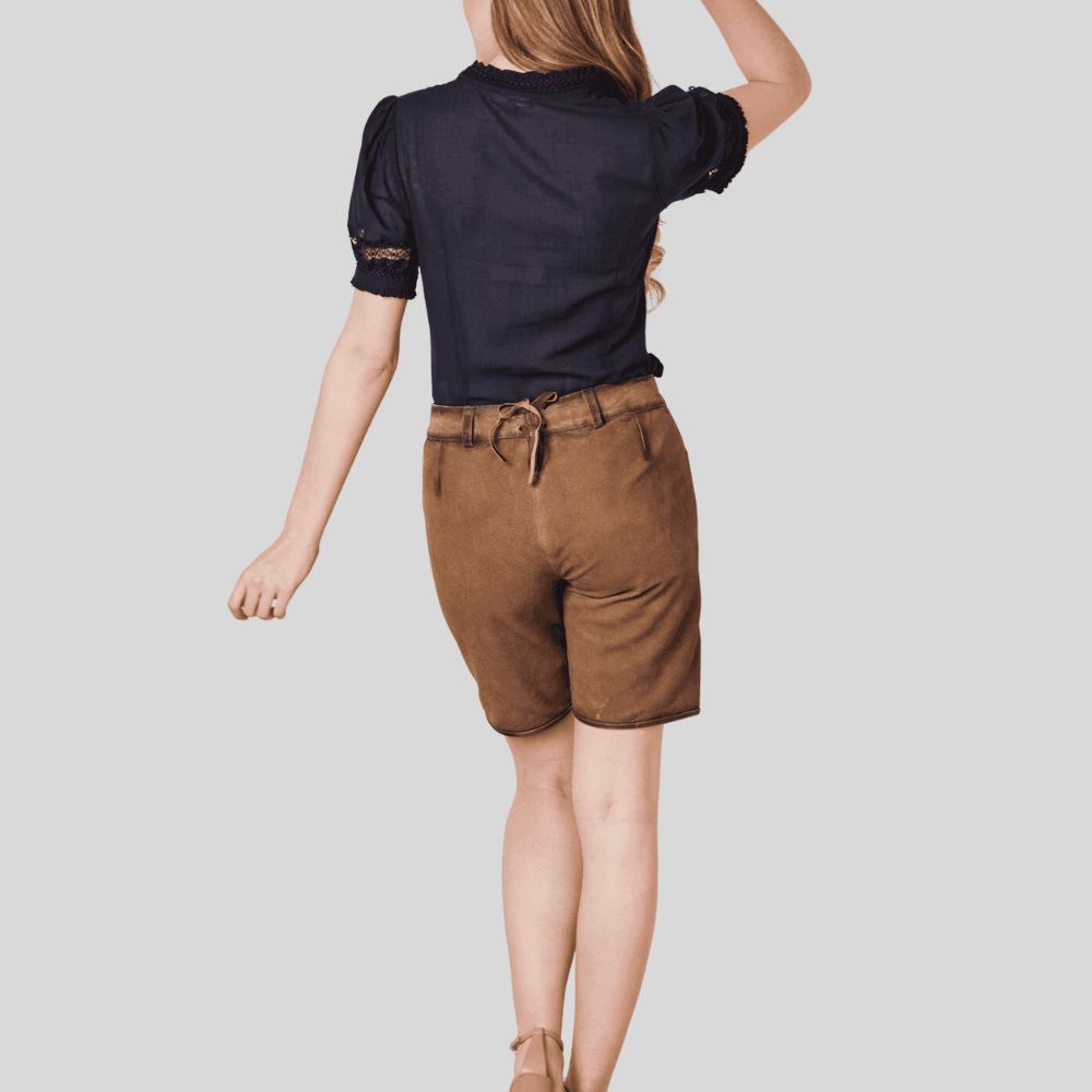 Look and feel your best: Elevate your summer wardrobe with our comfortable  bavarian lederhosen women's shorts.