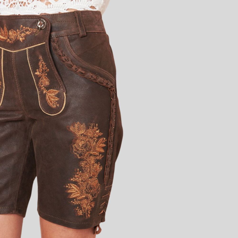 Complete your summer outfit with the perfect shorts