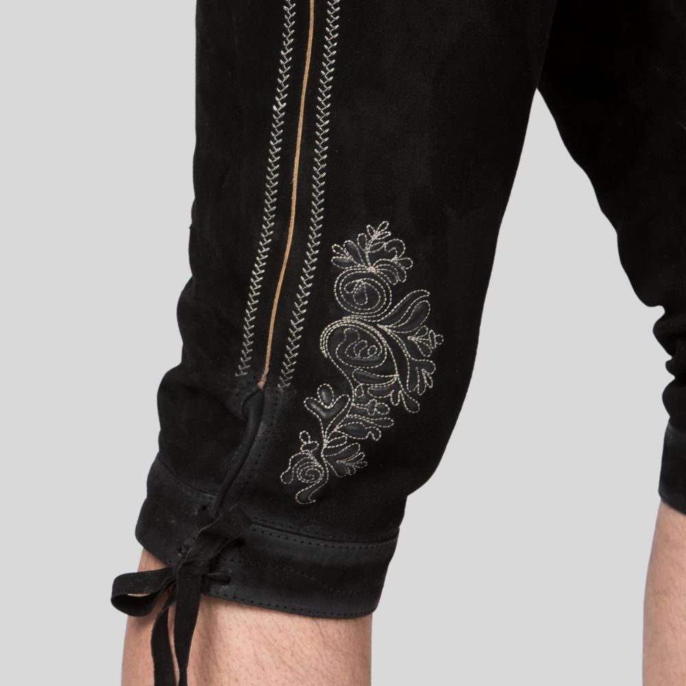 Classic Bundhosen pants for Oktoberfest attire.