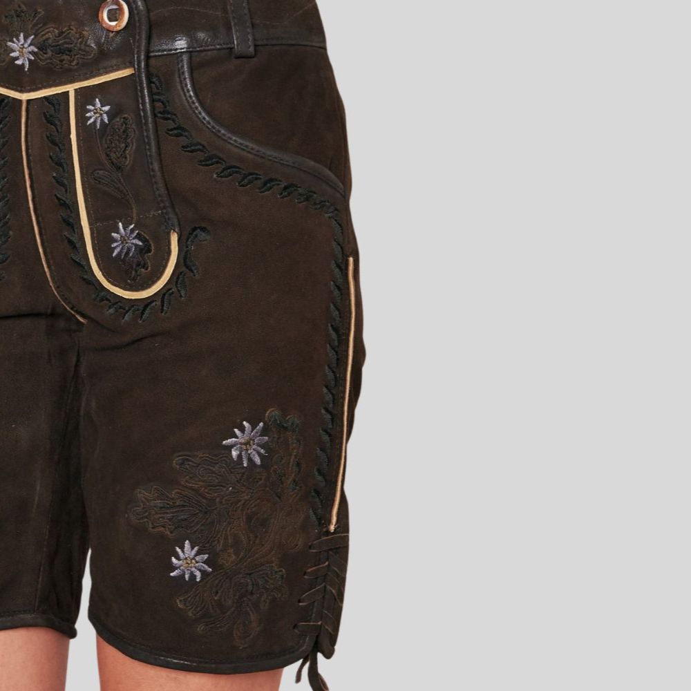 Casual women's shorts with embroidery for oktoberfest wear.